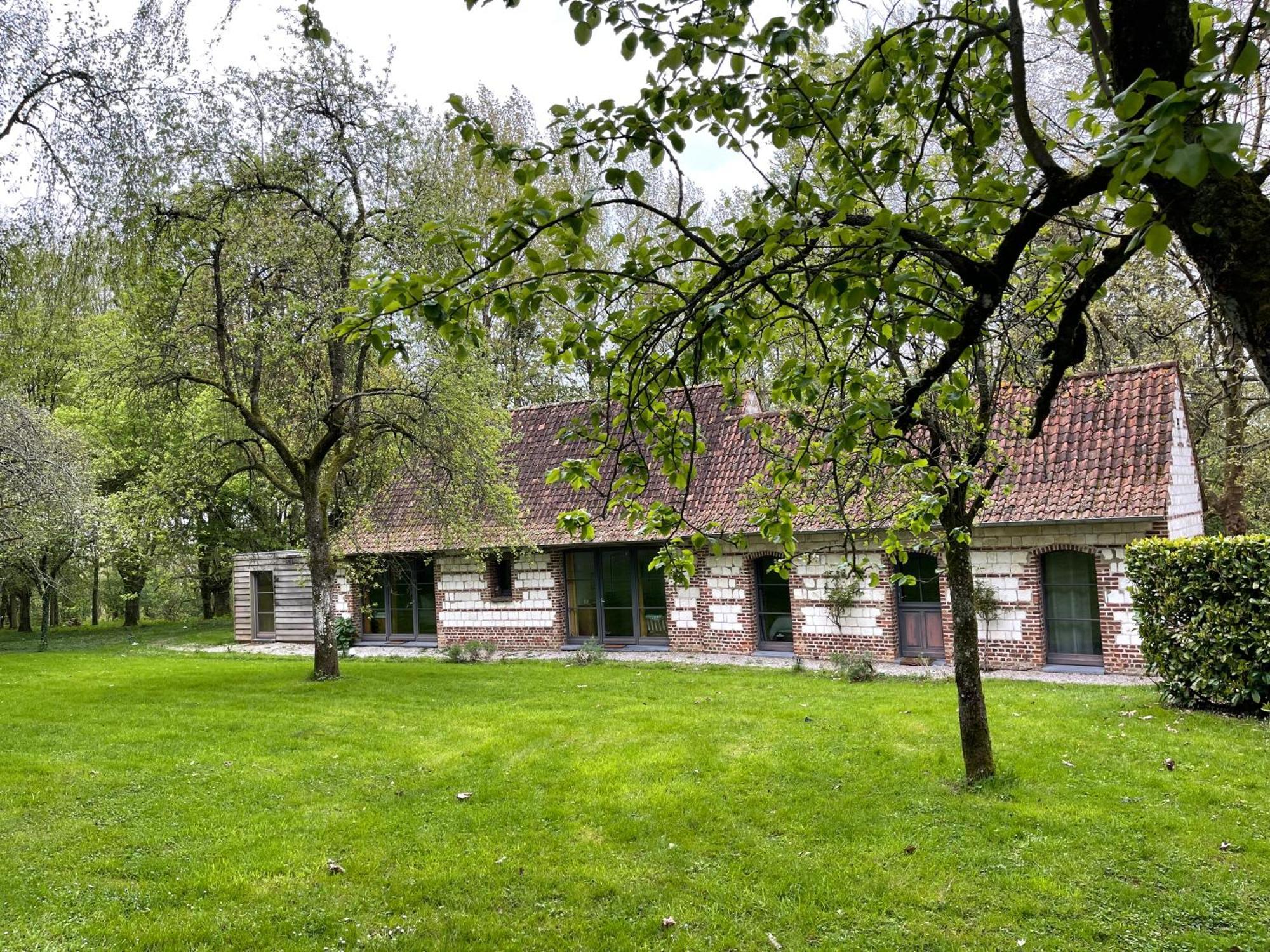 Domaine De Fresnoy Bed and Breakfast Loison-sur-Créquoise Exteriör bild